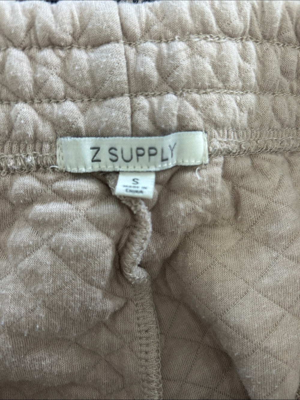 Z Supply Slim Quilted Joggers Size Small Taupe Beige soft knit almond - Picture 5 of 6